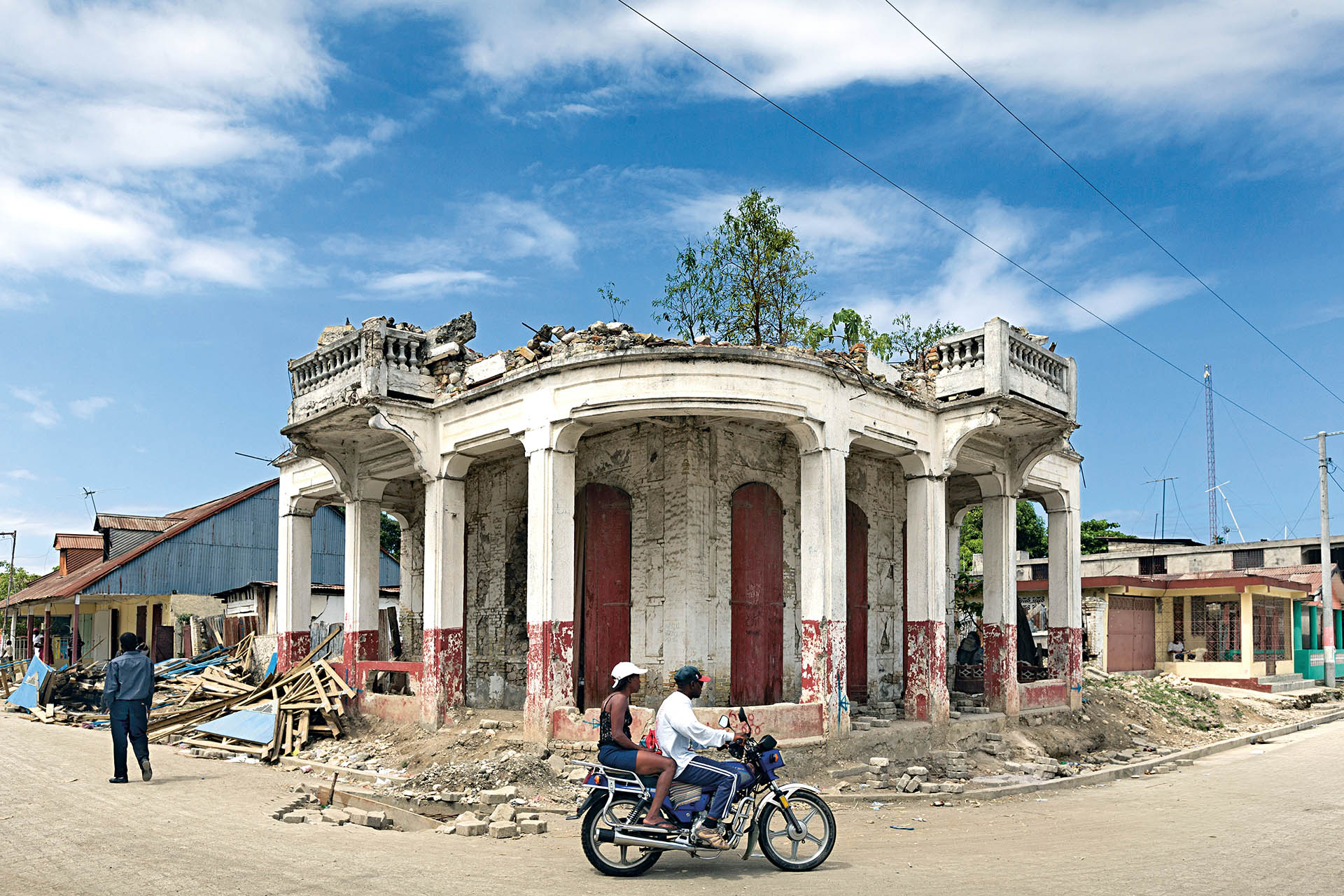 At Home In Haiti Bilfinger Se At Home In Haiti Bilfinger Se